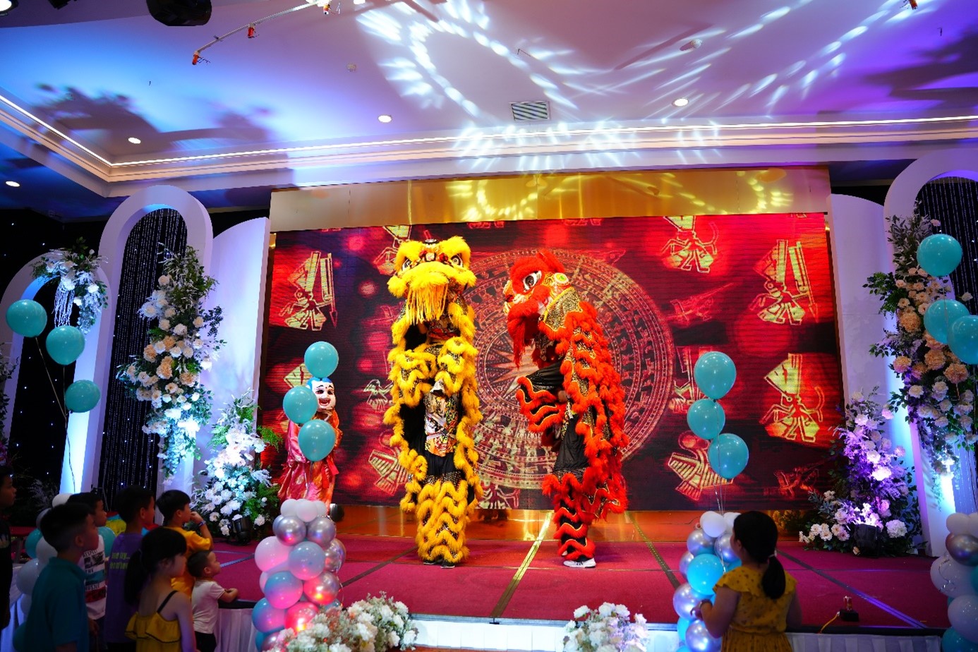 Cùng XMCP tổ chức “Đêm tiệc trăng vàng năm 2023” – Giá trị truyền thống mang nét đẹp hiện đại