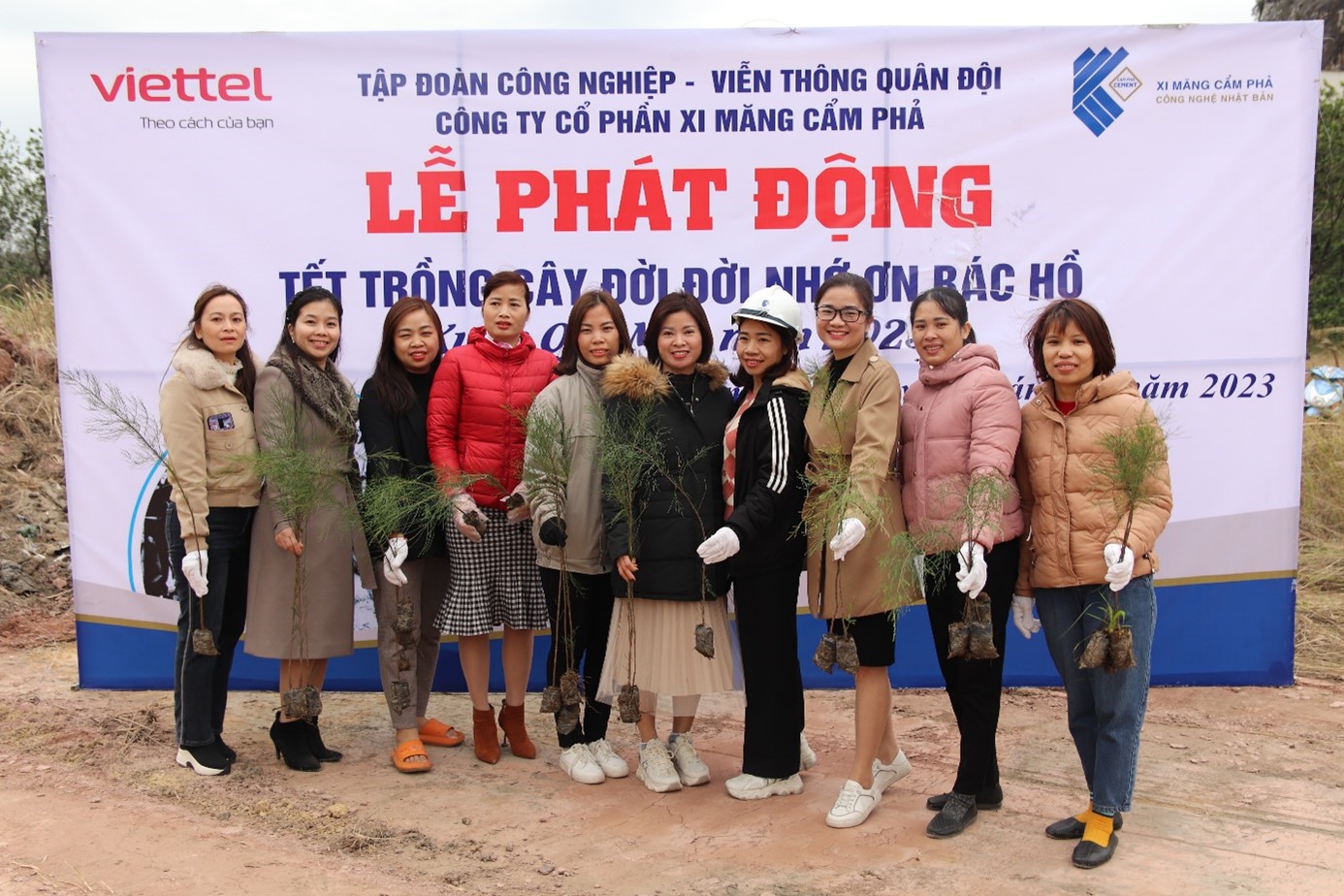 Công ty CP Xi măng Cẩm Phả phát động “Tết trồng cây – Đời đời nhớ ơn Bác Hồ” xuân Quý Mão năm 2023